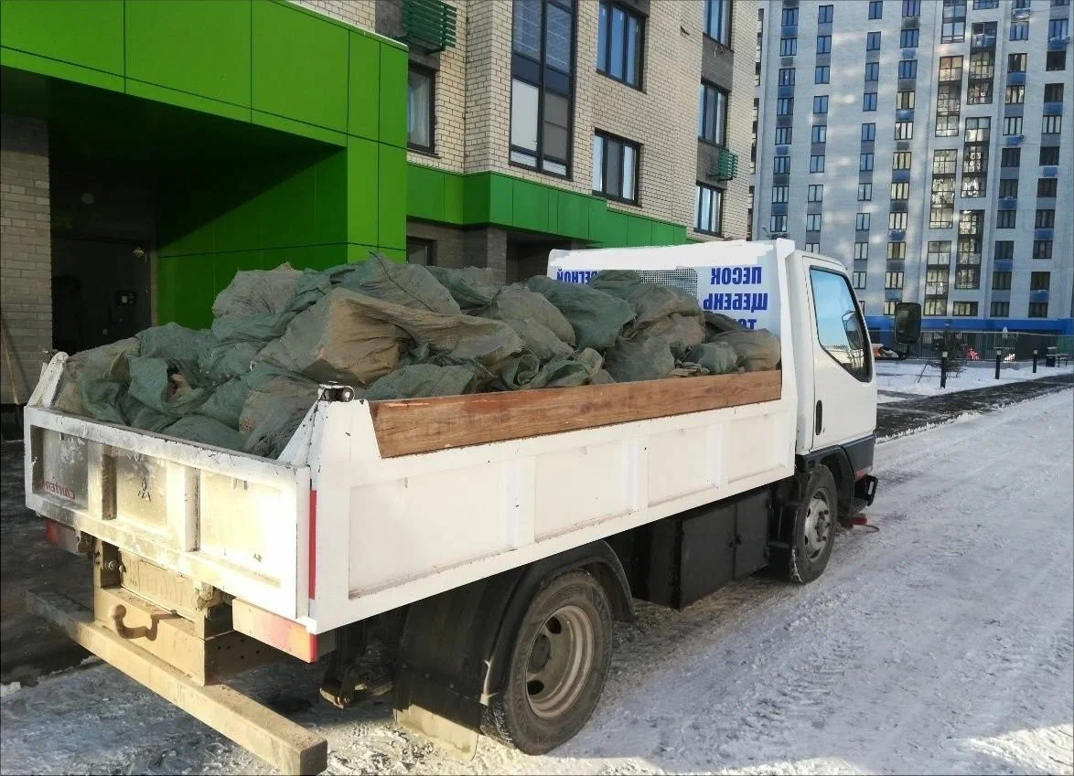 Вывоз мусора грузовым фургоном 3 тонны в Иркутске — цена от 1407 руб., ПроМусор